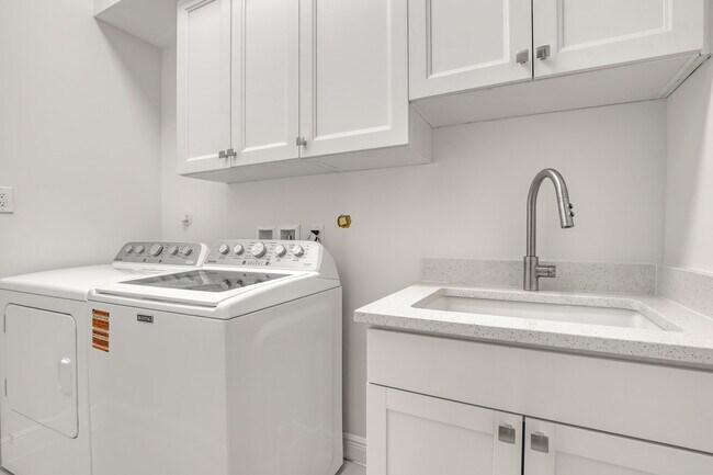 Building Photo - 754 Cable Beach Ln