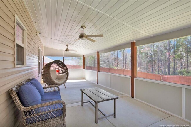 Building Photo - 272 Caldwell St