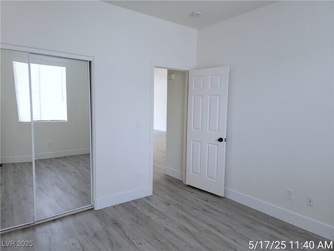 Building Photo - 2379 Brockton Way
