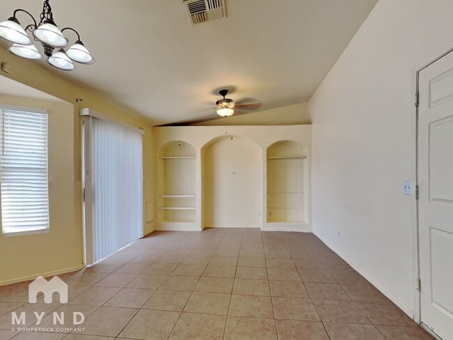 Building Photo - 6642 W Pima St