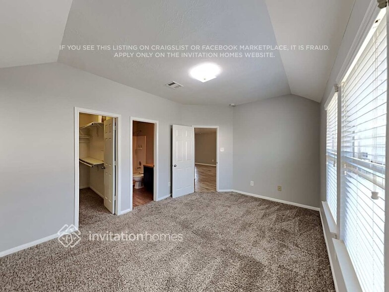 Building Photo - 19218 Sandelford Dr