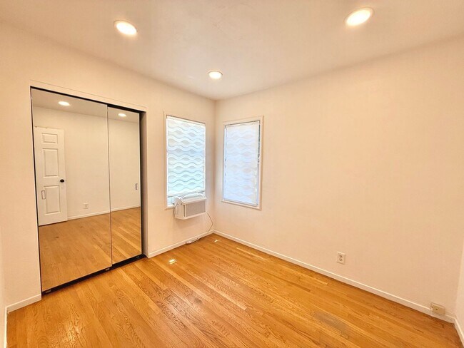 Building Photo - 1478 172nd Ave