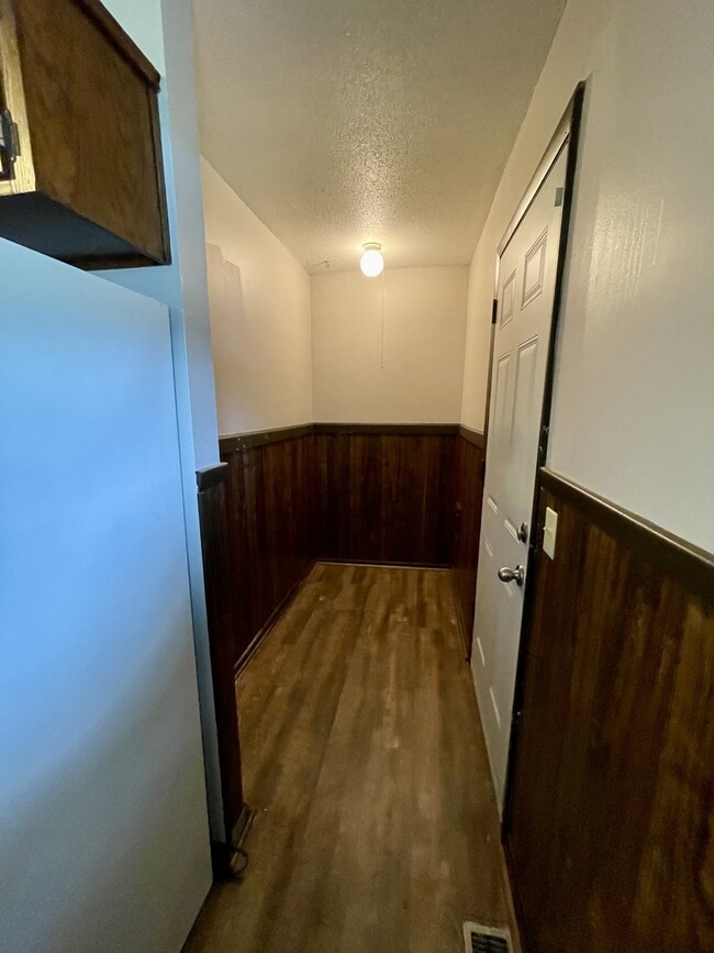 Building Photo - 2309 S Norwood Ave