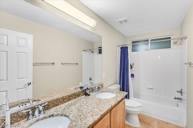 Building Photo - **COMING SOON** UPGRADED 5BD/3.5BA SUMMERLIN HOME W/ POOL!