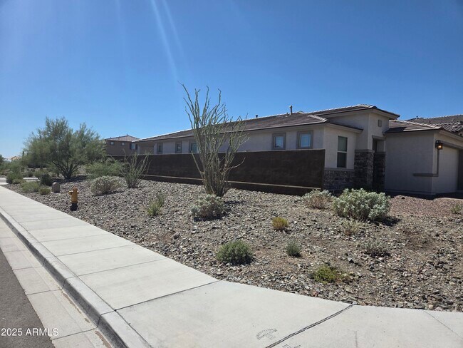 Building Photo - 12215 W Lonesome Trl