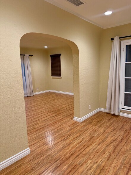 Building Photo - 1228 S Highland Ave