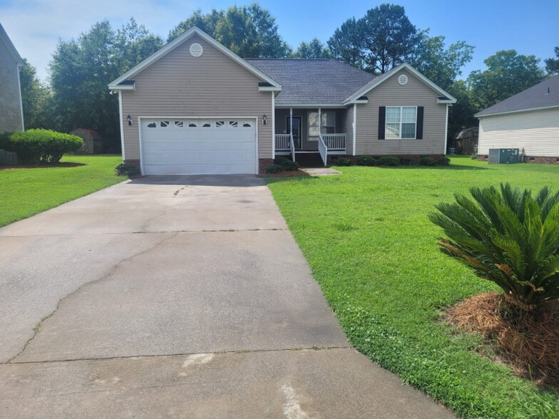 Primary Photo - 3675 W Pointe Dr