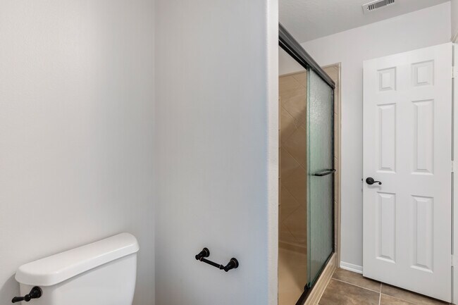 Building Photo - 9960 Cassowary Dr