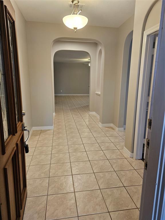 Building Photo - 6159 New Castle Ln