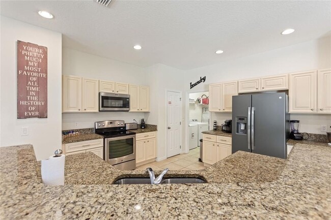 Building Photo - 1316 Golf Course Pkwy