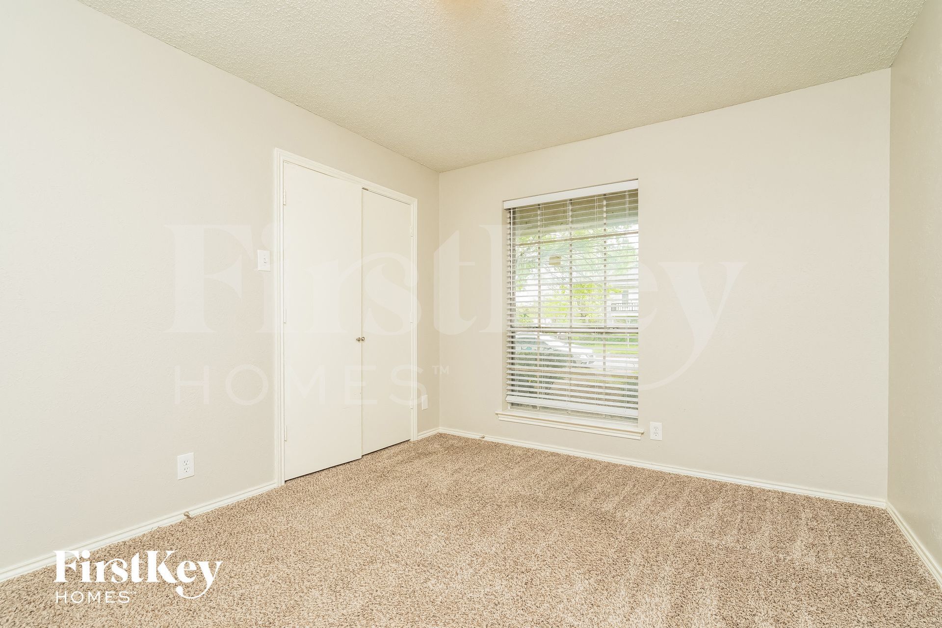 Building Photo - 635 Truman Ct