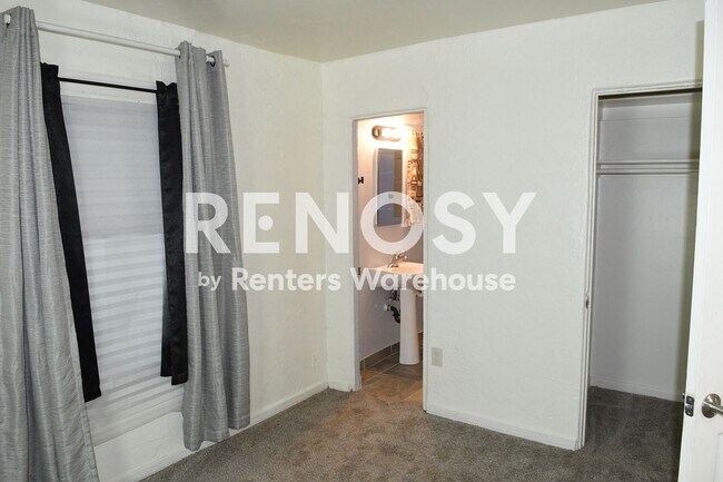Building Photo - Ideal 1 Br 1 Ba Single Family Home Near 24th St and Washington in Phoenix
