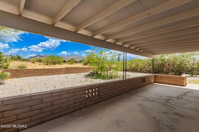 Building Photo - 16381 S Observatory Pl