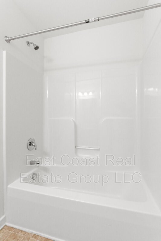 Building Photo - 43 Savage Ct