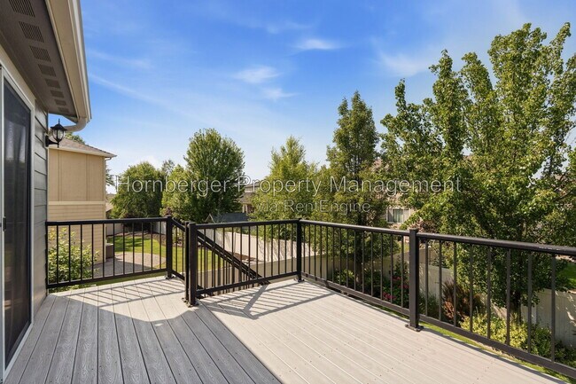 Building Photo - 17415 E Shamrock Ct