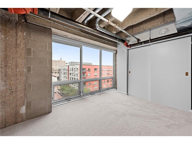 Building Photo - 901 N 3rd St