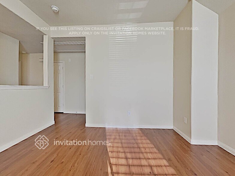 Building Photo - 15734 Regal Trace Ln