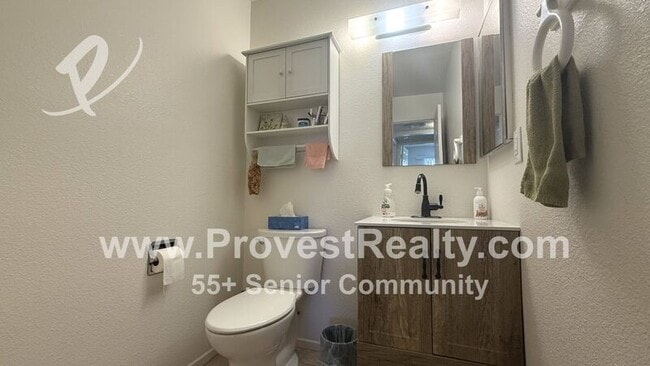 Building Photo - 19240 Cottonwood Dr