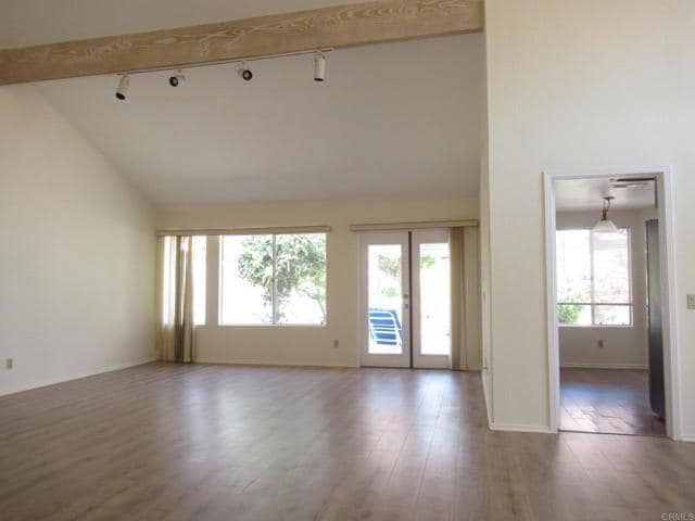 Building Photo - 4052 Aeolia Way