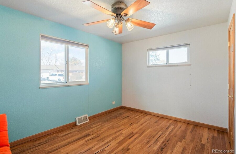 Building Photo - 96 S Depew Dr
