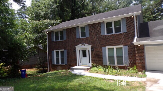 Building Photo - 1821 S Hidden Hills Pkwy