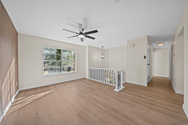 Building Photo - 18018 Autumn Trails Ln