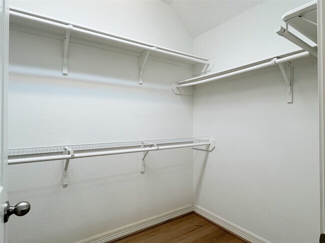 Building Photo - 14707 Norwood Peak Ln