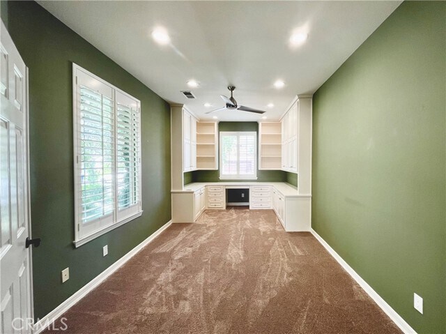 Building Photo - 25942 Clifton Pl