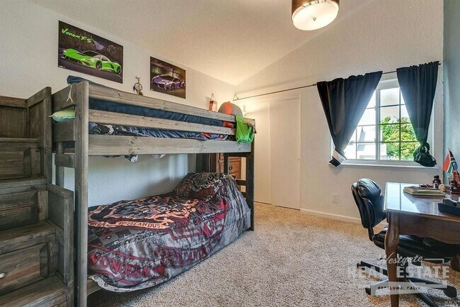 Building Photo - 1659 Calle Ranchero Dr