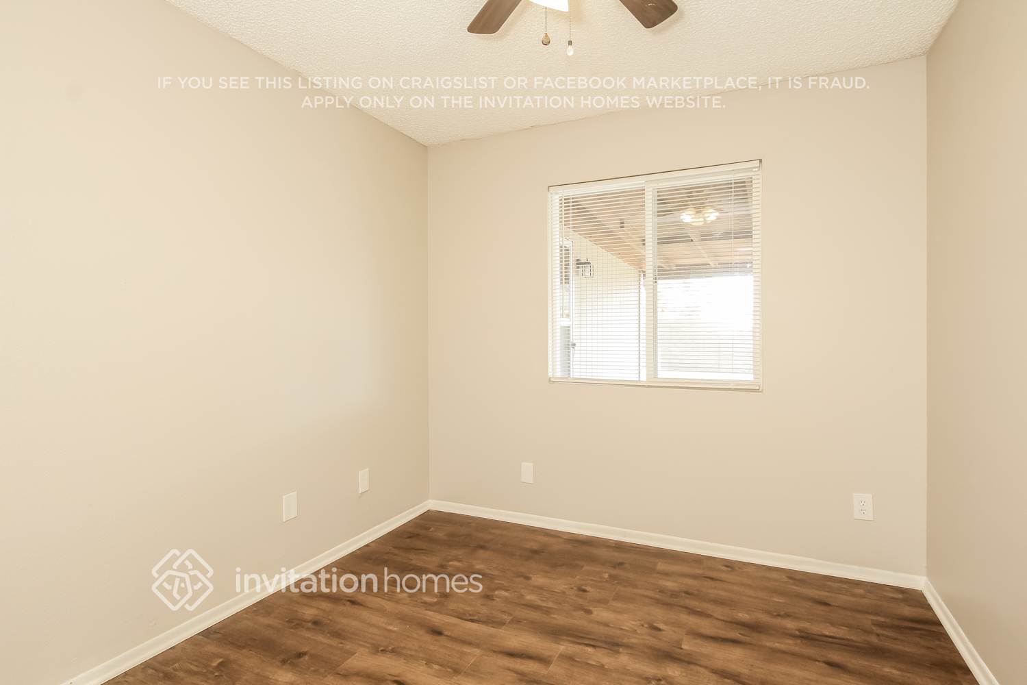 Building Photo - 2525 E Libby St