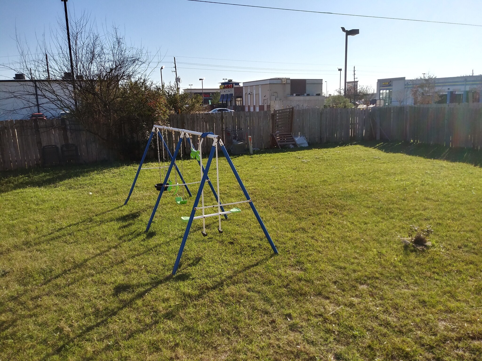 Building Photo - 20323 Mountaindale Dr