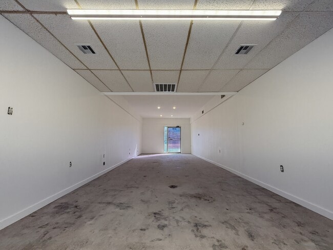 Building Photo - 2531 W Morton St