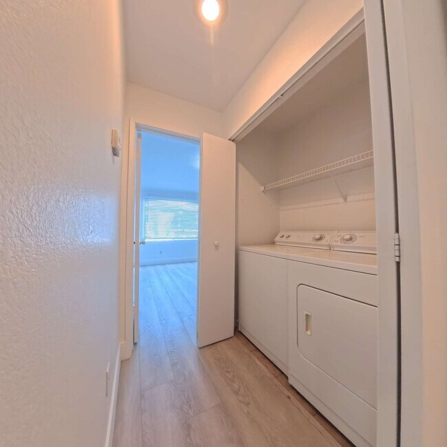 Building Photo - Upgraded 1 Bed 1 Bath Second-Story Condo at Opulence!