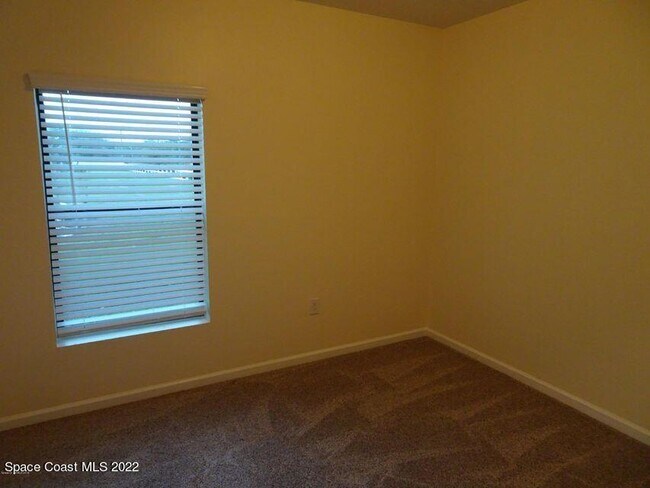 Building Photo - 1080 Cayman Dr