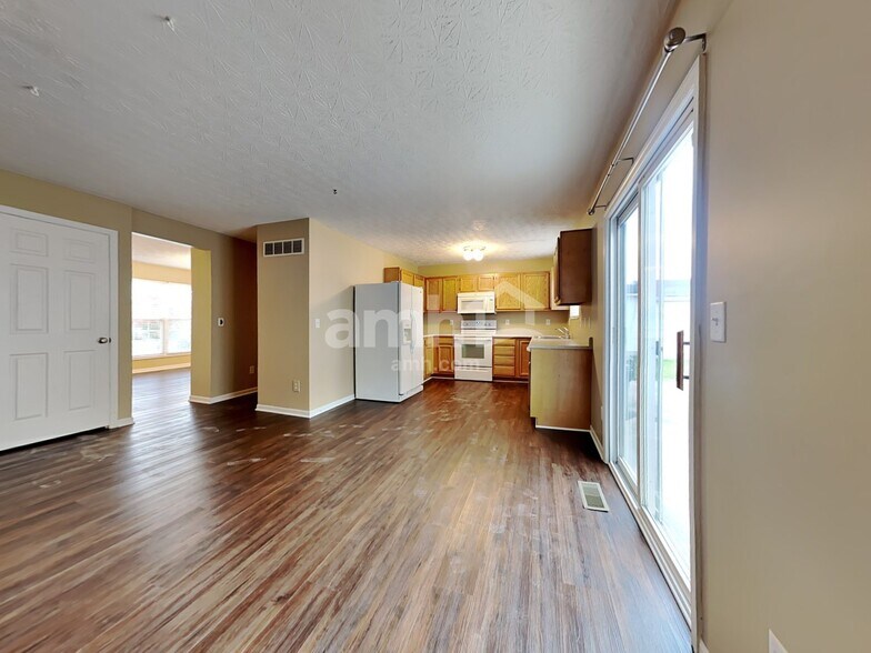 Building Photo - 8888 Woolstone Ct
