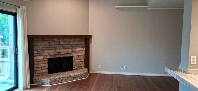 Building Photo - 5200 Martel Ave