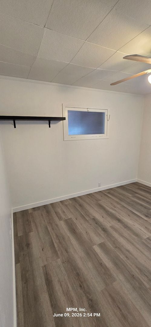 Building Photo - Large 1 bed 1 bath home on its own lot