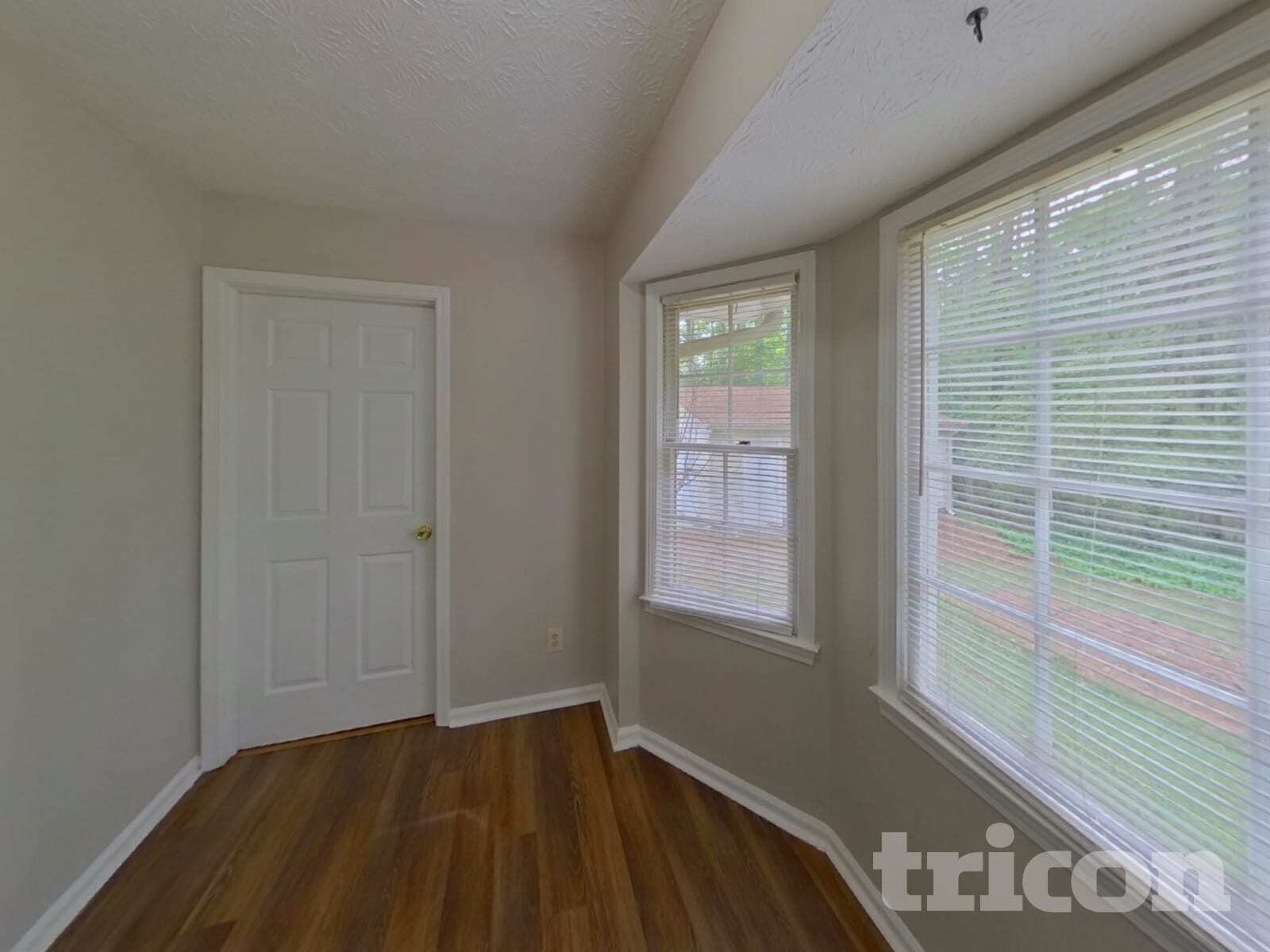 Building Photo - 507 Ironwood Ct SE