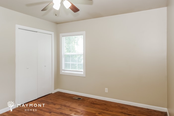 Building Photo - 1803 Canterbury Cir NW