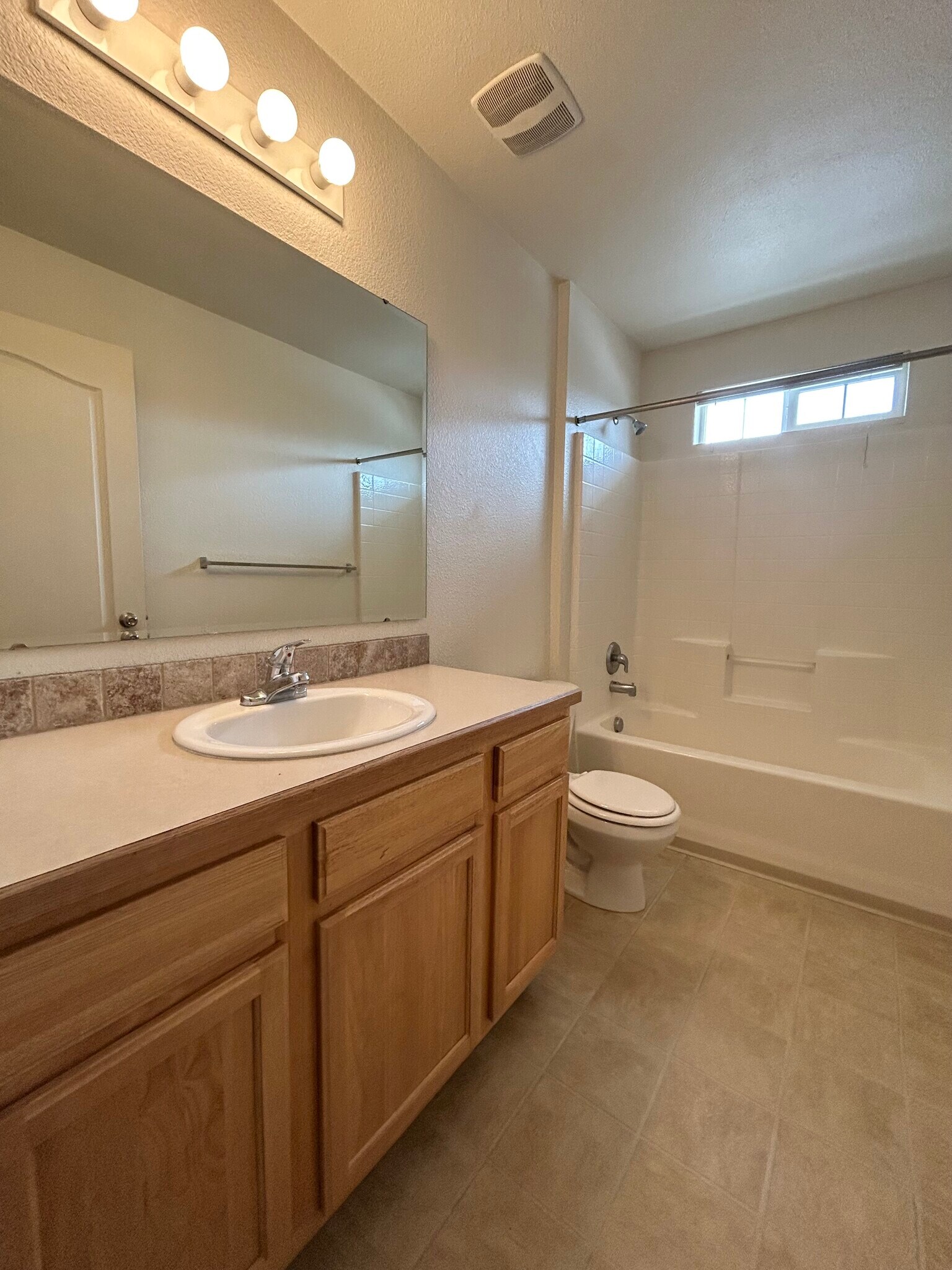 Building Photo - 11854 W Clover Field Ln