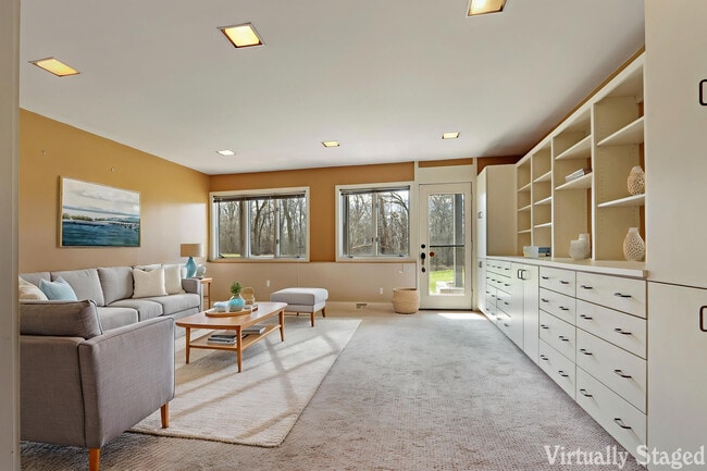 Building Photo - 6147 Taylor Ave