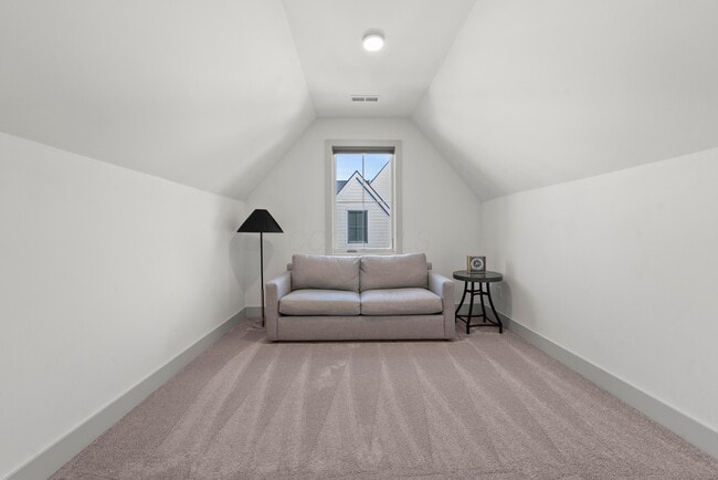 Building Photo - 2899 Katmai Dr