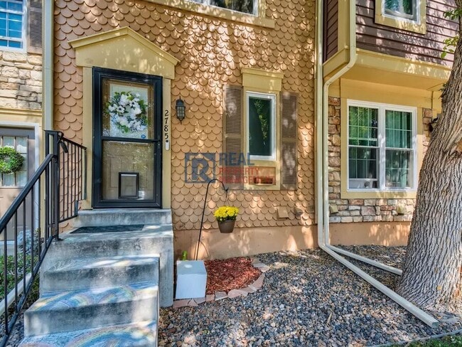 Building Photo - 2785 E Nichols Cir