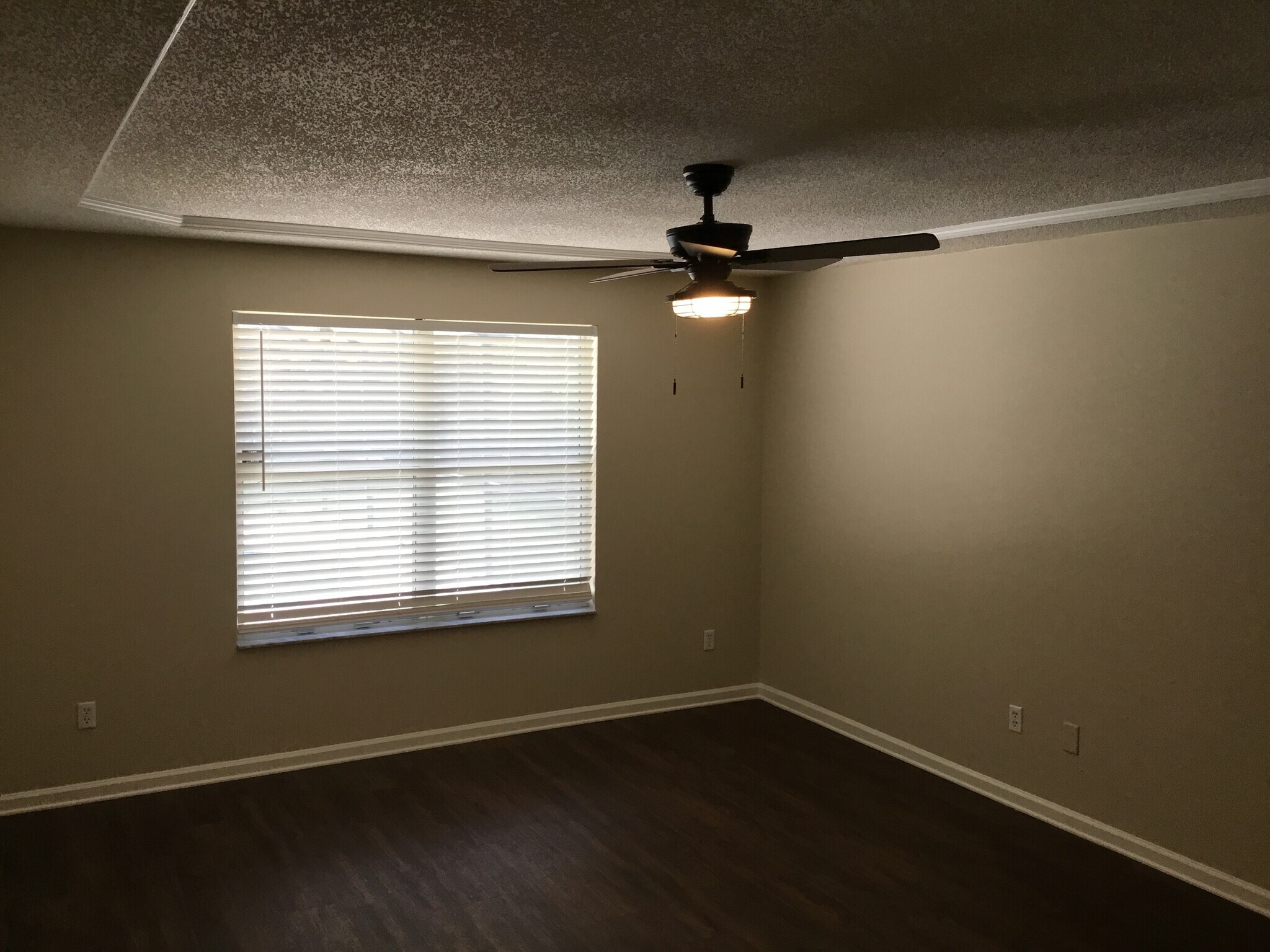 Building Photo - 1000 Marble Ridge Dr
