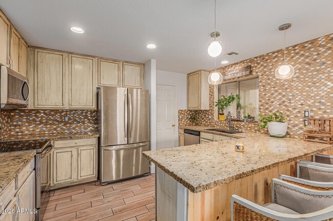 Building Photo - 11114 W Pierson St