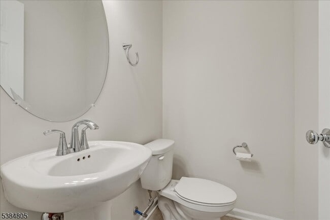 Building Photo - 27 Gala Ct