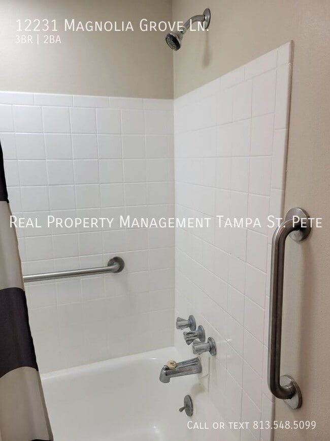 Building Photo - 12231 Magnolia Grove Ln