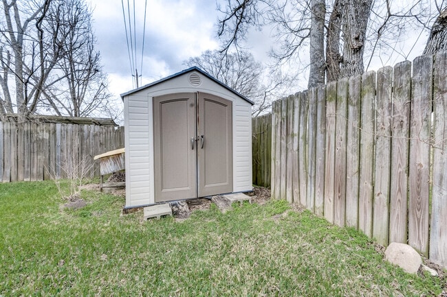 Building Photo - Charming 2 Bedroom Home in La Porte, TX