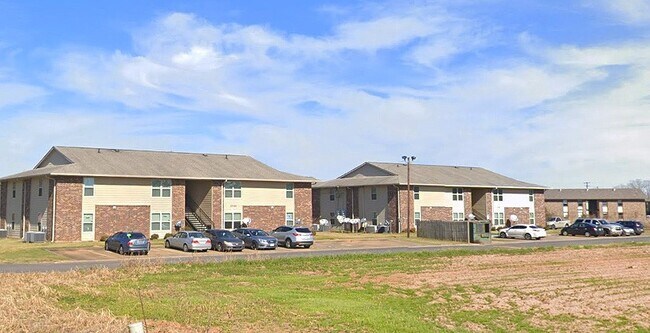 Building Photo - 1008 Cottonwood Loop