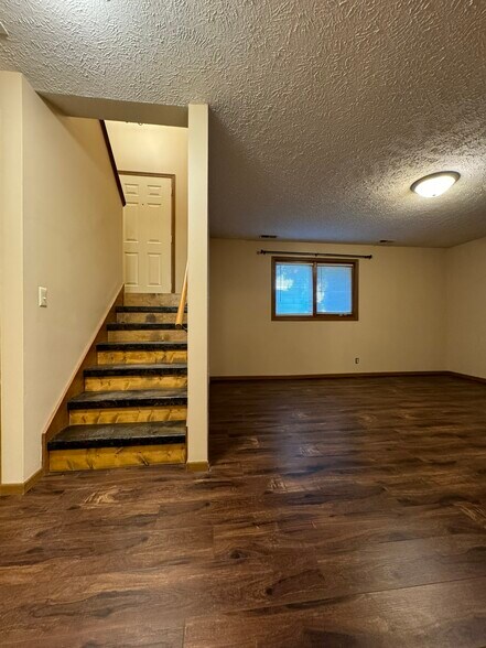 Building Photo - 3133 Wildbriar Ln